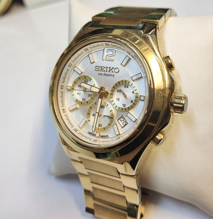 ساعت مچی مردانه SEIKO سیکو فلزی سه موتور فعال کورنوگراف بند طلایی قاب طلایی صفحه استیل کد 3060