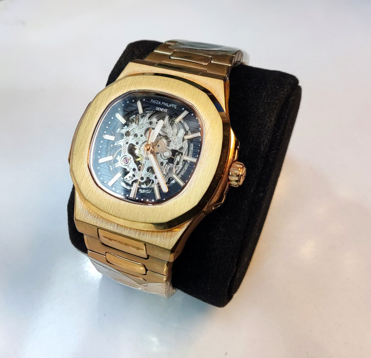 ساعت مچی مردانه PATEK PHILIPPE پتک فیلیپ ناتیلوس فلزی اتوماتیک مکانیکی اسکلتون موتور پیدا درب پشت شیشه ای بند و قاب رزگلد صفحه مشکی کد A38EAP